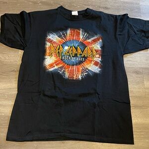 Vintage Def Leppard Rock of Ages 2005 Tour Tshirt